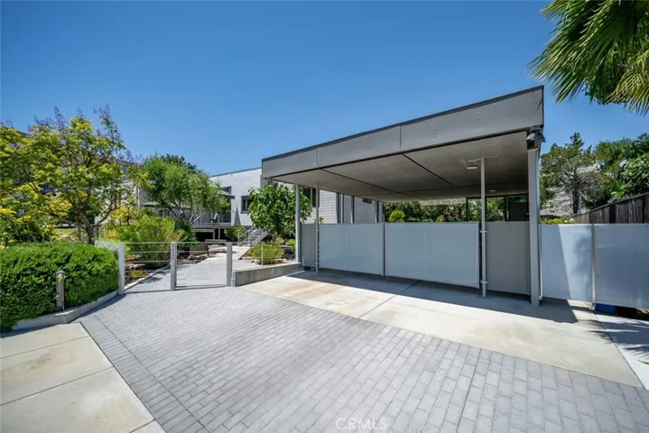 552 Perkins Lane, San Luis Obispo, California 93401