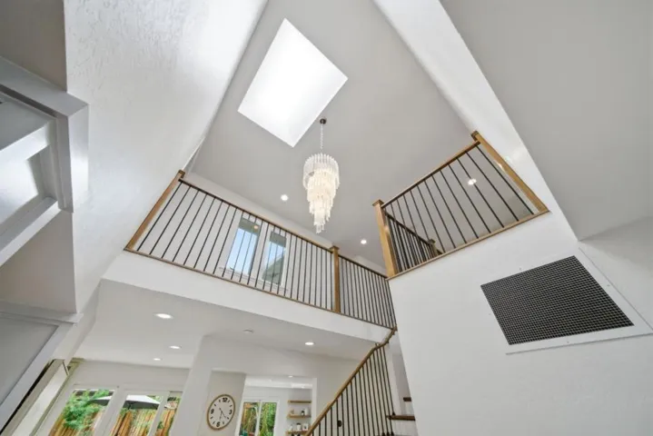 17660 Vista Avenue, Monte Sereno, California 95030