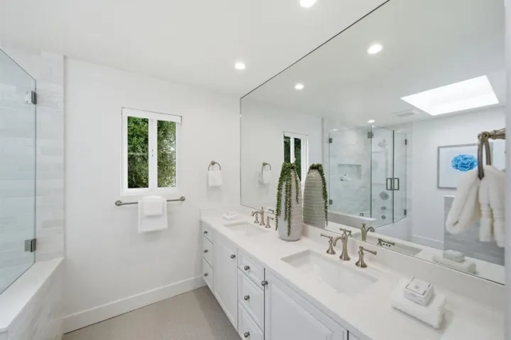 17660 Vista Avenue, Monte Sereno, California 95030