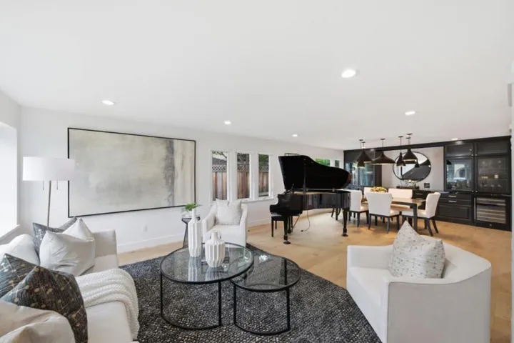 17660 Vista Avenue, Monte Sereno, California 95030