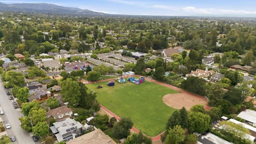 17660 Vista Avenue, Monte Sereno, California 95030