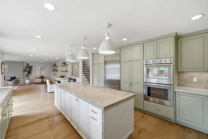 17660 Vista Avenue, Monte Sereno, California 95030