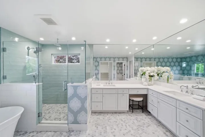 17660 Vista Avenue, Monte Sereno, California 95030
