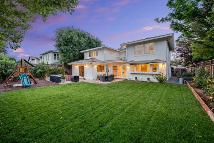 17660 Vista Avenue, Monte Sereno, California 95030
