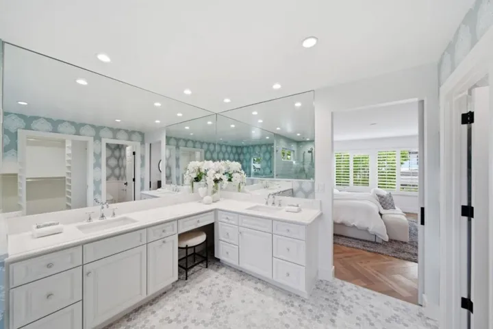 17660 Vista Avenue, Monte Sereno, California 95030