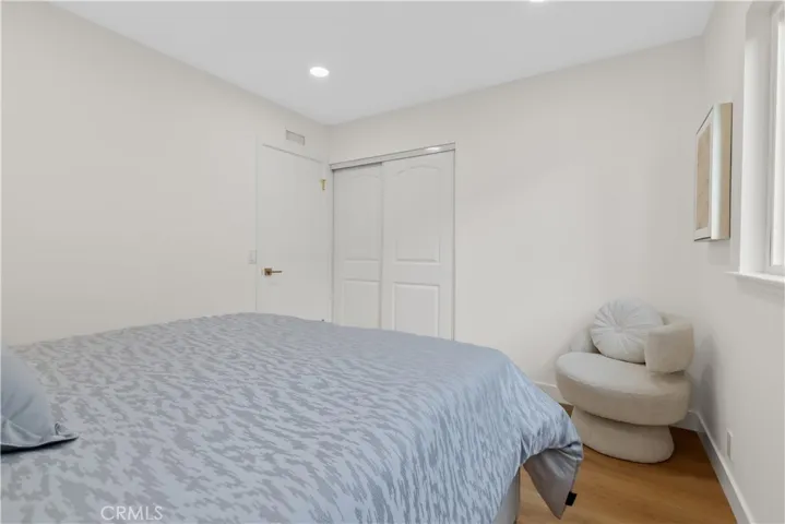 10276 Falcon, Fountain Valley, California 92708