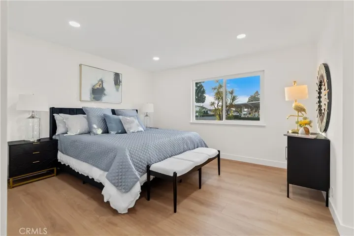 10276 Falcon, Fountain Valley, California 92708