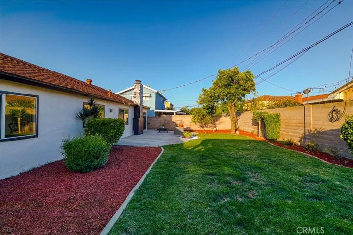 10276 Falcon, Fountain Valley, California 92708