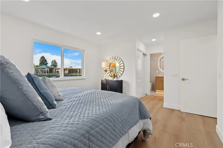 10276 Falcon, Fountain Valley, California 92708