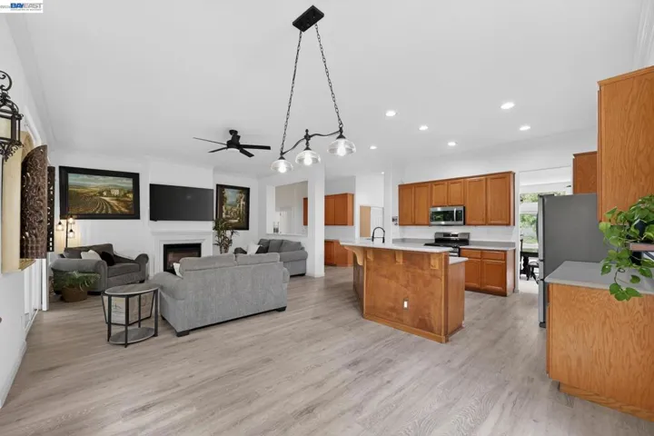 602 Summerset Dr, Rio Vista, California 94571