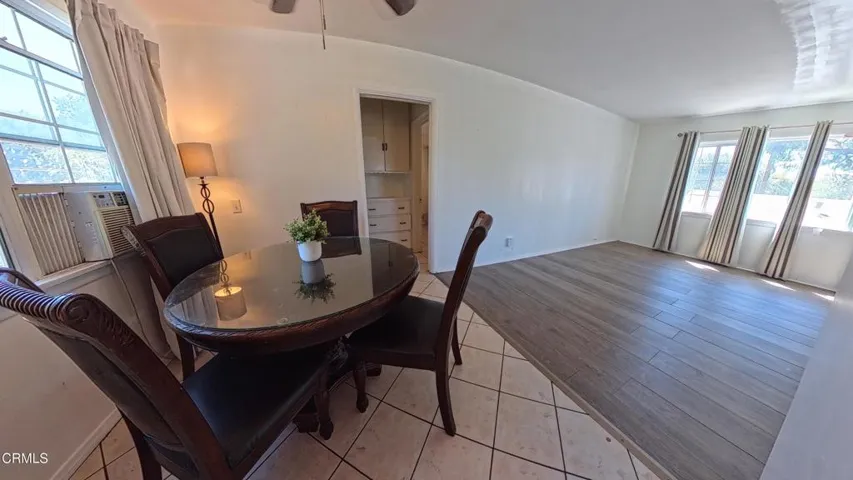 Back unit Dinning/Living area