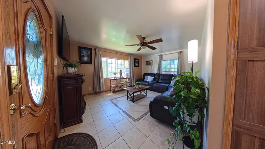 Living room_Front