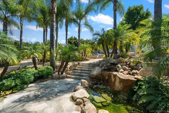 Water features and resort-like landscaping