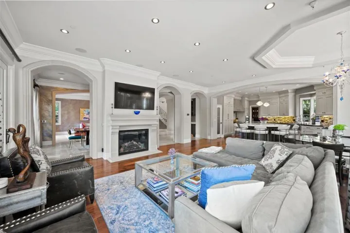 15301 Robin Anne Lane, Monte Sereno, California 95030