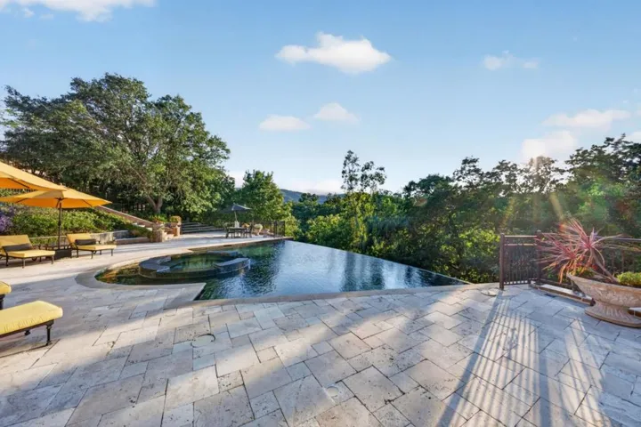 15301 Robin Anne Lane, Monte Sereno, California 95030