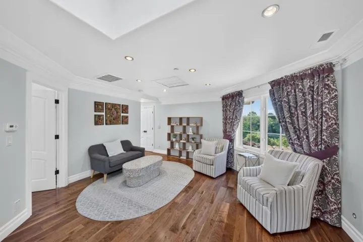 15301 Robin Anne Lane, Monte Sereno, California 95030