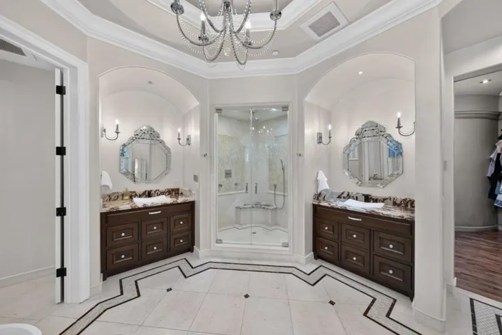 15301 Robin Anne Lane, Monte Sereno, California 95030