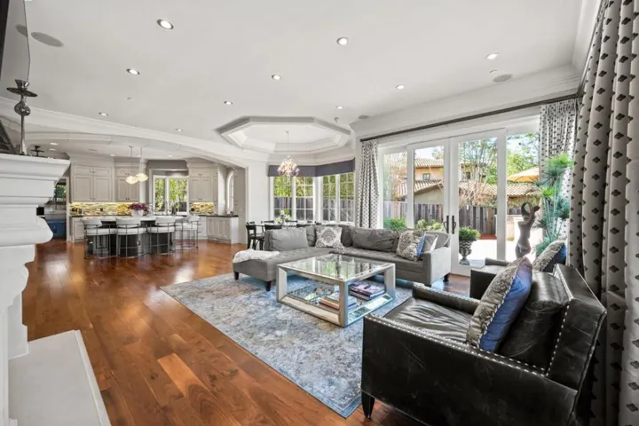 15301 Robin Anne Lane, Monte Sereno, California 95030