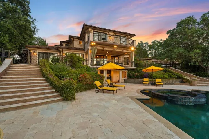 15301 Robin Anne Lane, Monte Sereno, California 95030