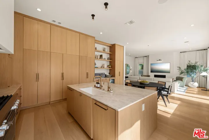 4508 Vesper Avenue, Sherman Oaks, California 91403