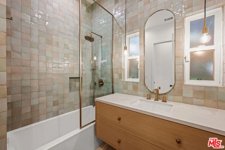 4508 Vesper Avenue, Sherman Oaks, California 91403