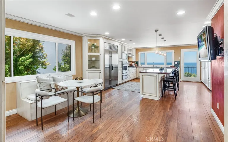 28049 Lobrook, Rancho Palos Verdes, California 90275