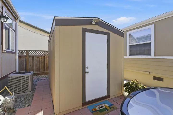 1225 Vienna Drive, Sunnyvale, California 94089