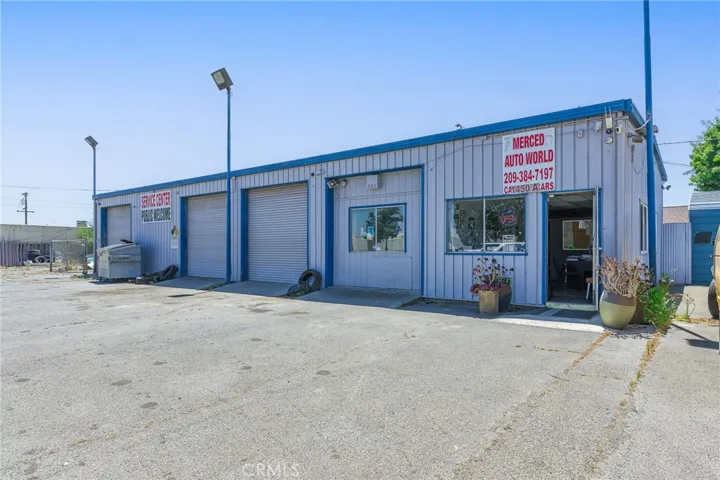 1450 W Main, Merced, California 95340