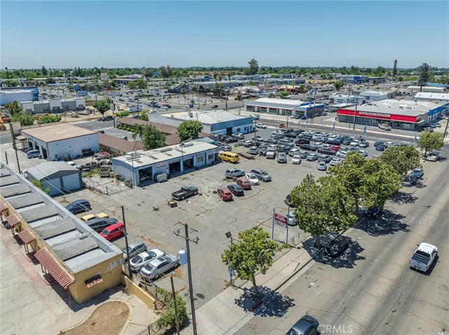 1450 W Main, Merced, California 95340