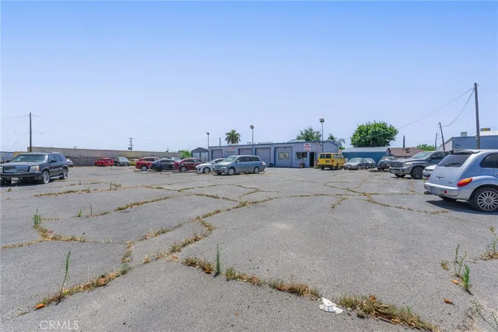 1450 W Main, Merced, California 95340