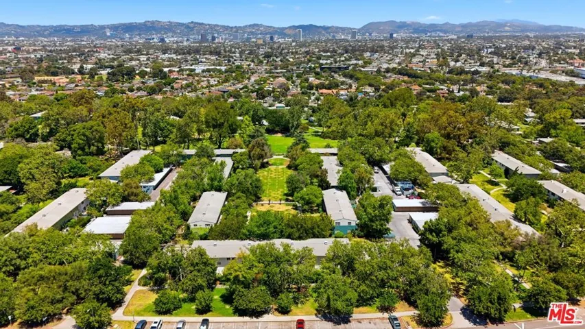 5314 1/2 Village, Los Angeles, California 90016