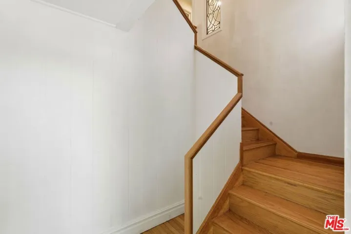 5314 1/2 Village, Los Angeles, California 90016