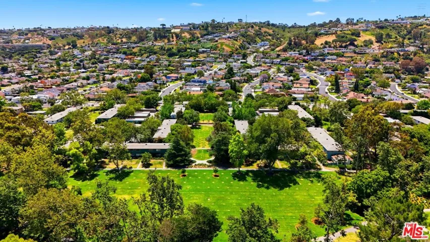 5314 1/2 Village, Los Angeles, California 90016