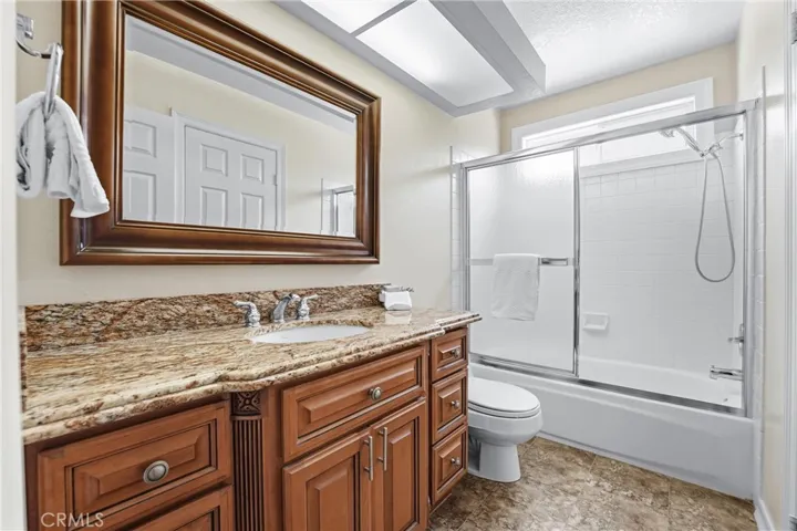 2nd Bathroom on upper level