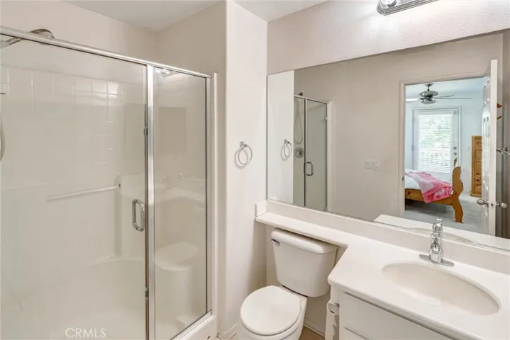 bathroom #4 upstairs connected to Bedroom 4