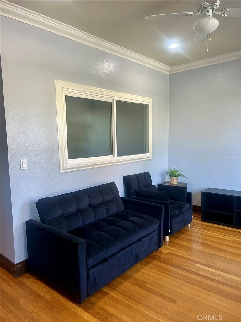 2121 James M Wood Boulevard 121, Los Angeles, California 90006 — photo 4