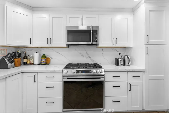 3317 Felisa Court, Jurupa Valley, California 92509