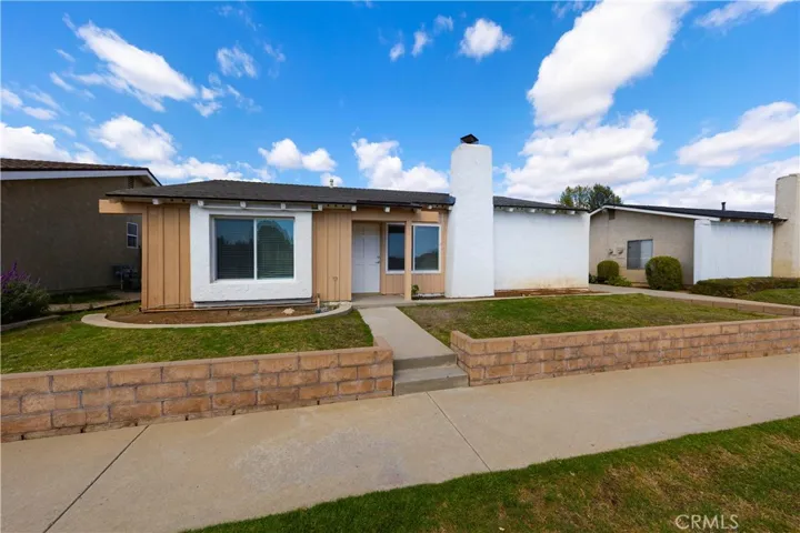 1101 Napa, Tustin, California 92780