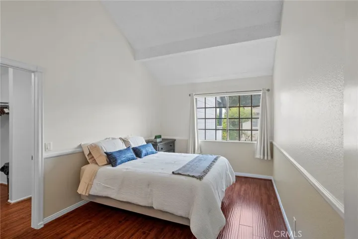343 W Central J, Monrovia, California 91016