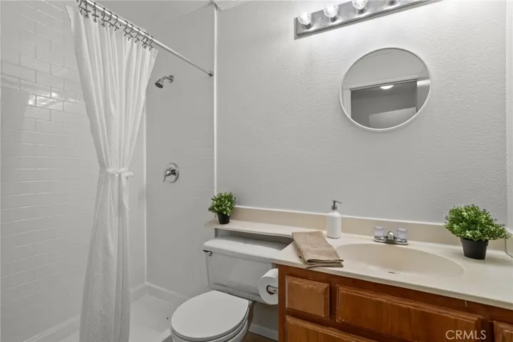 343 W Central J, Monrovia, California 91016