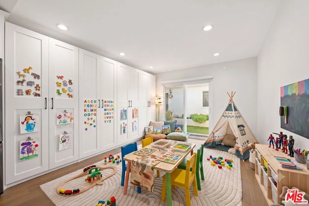 Digitally Rendered - Kids Play