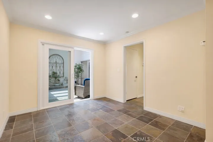 32124 Beachlake Lane, Westlake Village, California 91361