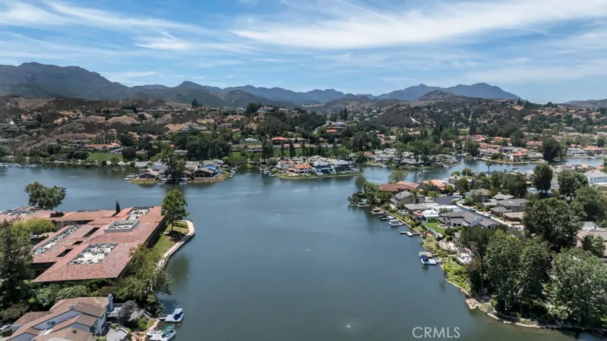 32124 Beachlake Lane, Westlake Village, California 91361