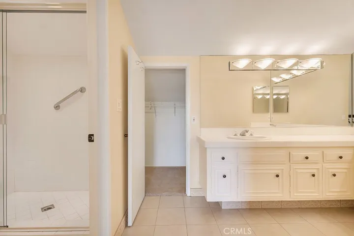 32124 Beachlake Lane, Westlake Village, California 91361