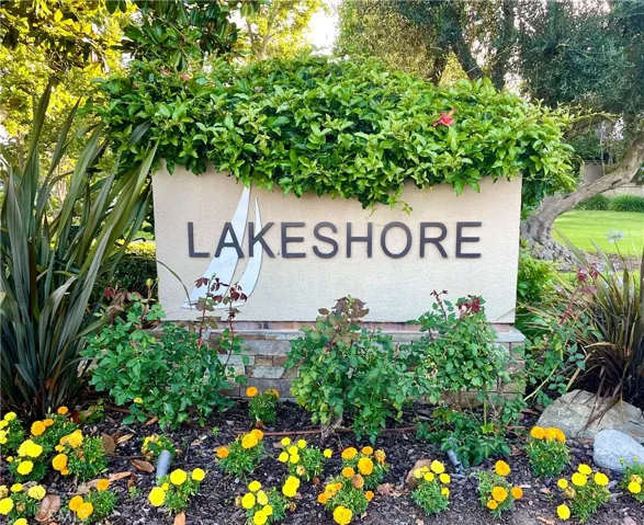 32124 Beachlake Lane, Westlake Village, California 91361