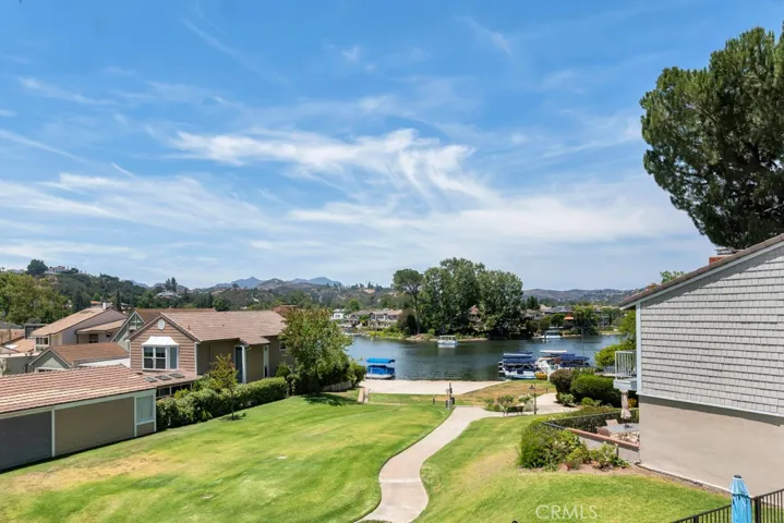 32124 Beachlake Lane, Westlake Village, California 91361