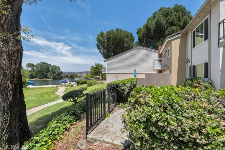 32124 Beachlake Lane, Westlake Village, California 91361