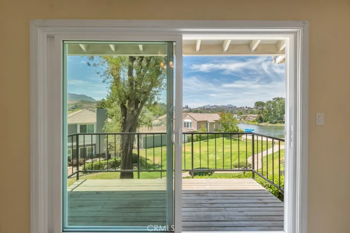 32124 Beachlake Lane, Westlake Village, California 91361