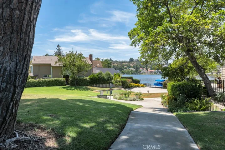 32124 Beachlake Lane, Westlake Village, California 91361