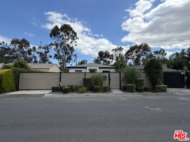 15122 Morrison Street, Sherman Oaks, California 91403